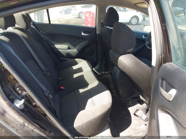KIA FORTE LX 2018 3KPFK4A72JE234818 Image 8