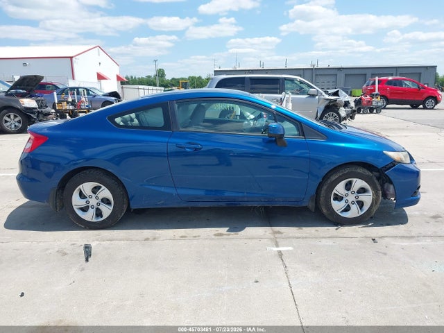 Продажа на аукционе авто 2013 Honda Civic Lx, vin: 2HGFG3B56DH525910, номер лота: 45703481