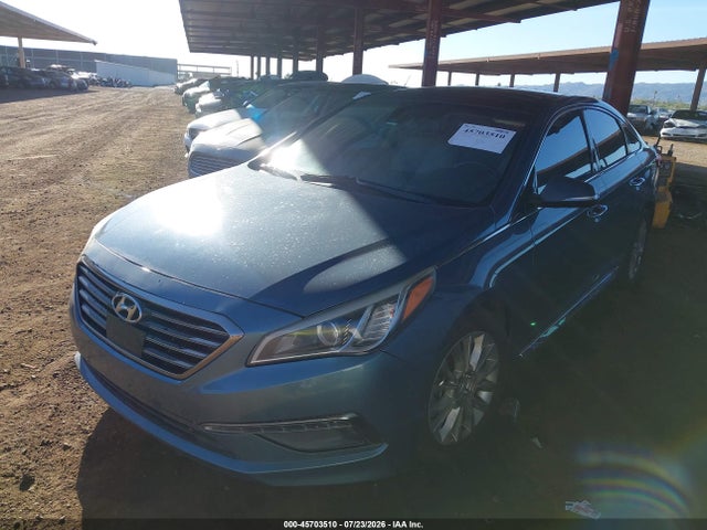 Hyundai Sonata Limited 2015 5NPE34AF5FH169644 Image 2