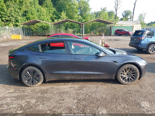 5YJ3E1EA8RF843643 Tesla Model 3 Long Range Dual Motor All-wheel Drive/rear-wheel Drive