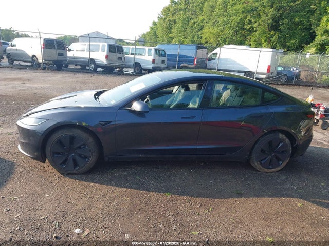 5YJ3E1EA8RF843643 Tesla Model 3 Long Range Dual Motor All-wheel Drive/rear-wheel Drive
