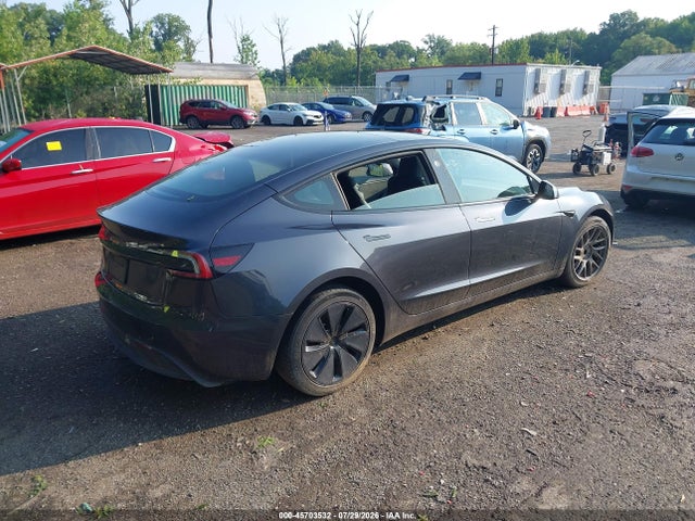 5YJ3E1EA8RF843643 Tesla Model 3 Long Range Dual Motor All-wheel Drive/rear-wheel Drive