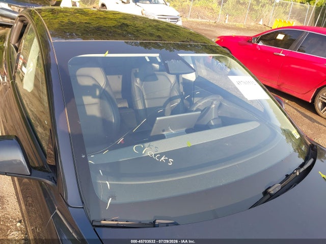 5YJ3E1EA8RF843643 Tesla Model 3 Long Range Dual Motor All-wheel Drive/rear-wheel Drive