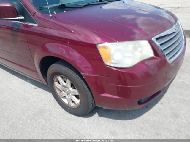 2008 Chrysler Town & Country Touring მანქანა იყიდება აუქციონზე, vin: 2A8HR54P18R779738, აუქციონის ნომერი: 45703599