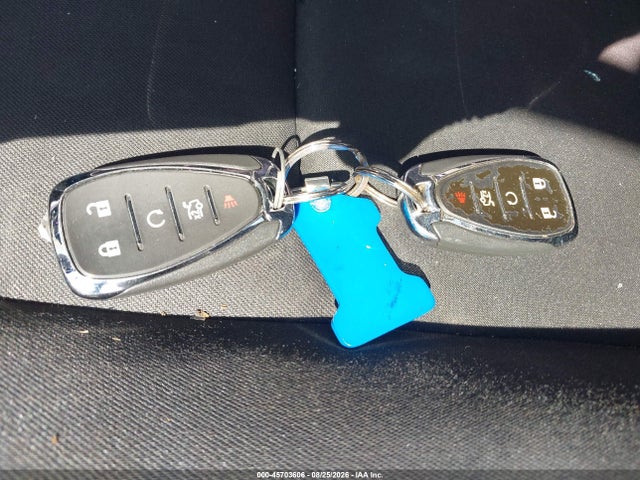 Продажа на аукционе авто 2025 Chevrolet Malibu Fwd Ls, vin: 1G1ZB5ST7SF104001, номер лота: 45703606