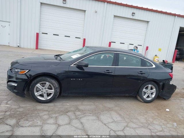 Продажа на аукционе авто 2025 Chevrolet Malibu Fwd Ls, vin: 1G1ZB5ST7SF104001, номер лота: 45703606