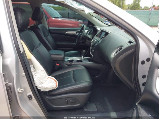 Продаж на аукціоні авто 2019 Nissan Pathfinder Sl, vin: 5N1DR2MN2KC589784, номер лоту: 45703620