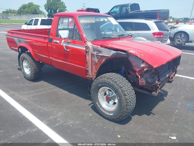 45703636 :رقم المزاد ، JT4RN48D5C0049237 vin ، 1982 Toyota Pickup Rn48 مزاد بيع