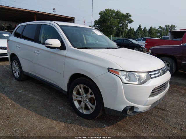 45703673 :رقم المزاد ، JA4AZ3A31EZ009078 vin ، 2014 Mitsubishi Outlander Se مزاد بيع