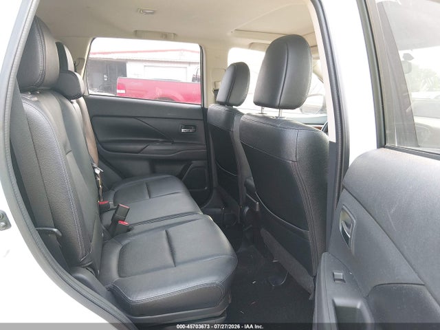 45703673 :رقم المزاد ، JA4AZ3A31EZ009078 vin ، 2014 Mitsubishi Outlander Se مزاد بيع