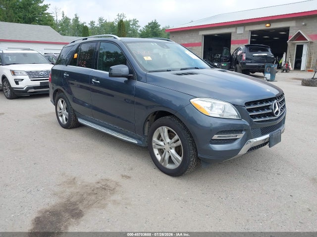 45703688 :رقم المزاد ، 4JGDA0EB1FA556552 vin ، 2015 Mercedes-benz Ml 250 Bluetec 4matic مزاد بيع