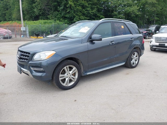 45703688 :رقم المزاد ، 4JGDA0EB1FA556552 vin ، 2015 Mercedes-benz Ml 250 Bluetec 4matic مزاد بيع