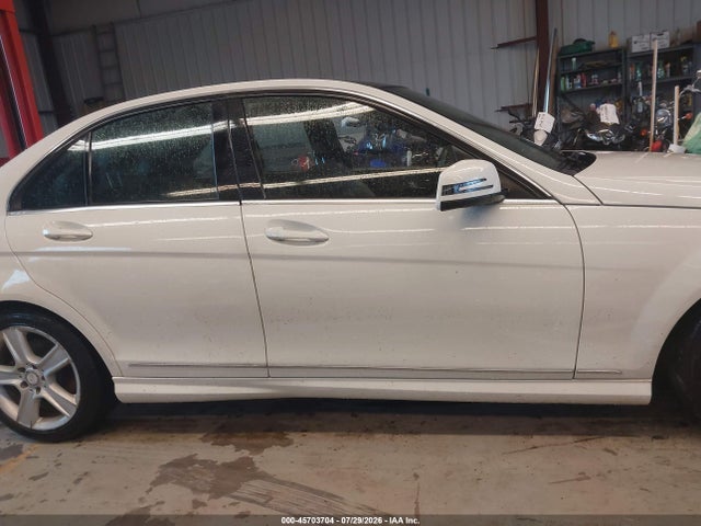 Продажа на аукционе авто 2011 Mercedes-benz C 300 Sport 4matic, vin: WDDGF8BB8BR174736, номер лота: 45703704