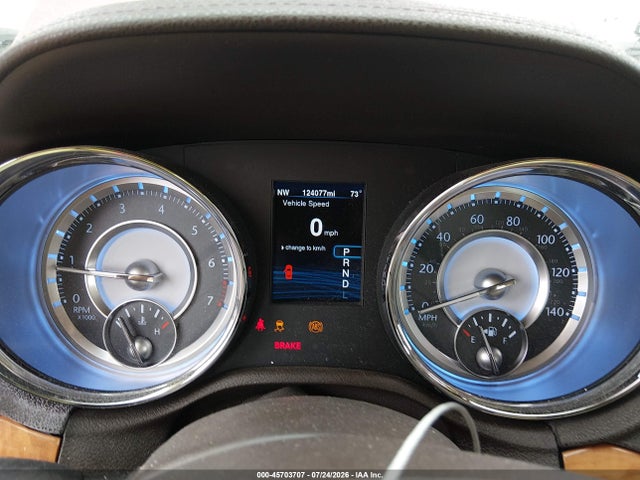 45703707 :رقم المزاد ، 2C3CCAEGXEH182863 vin ، 2014 Chrysler 300c مزاد بيع