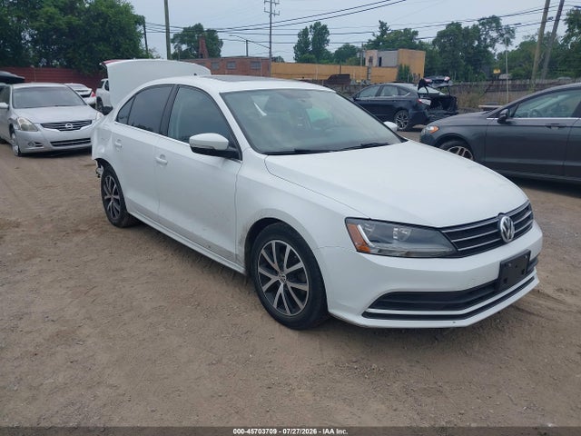 2017 Volkswagen Jetta 1.4t Se მანქანა იყიდება აუქციონზე, vin: 3VWDB7AJ7HM230278, აუქციონის ნომერი: 45703709