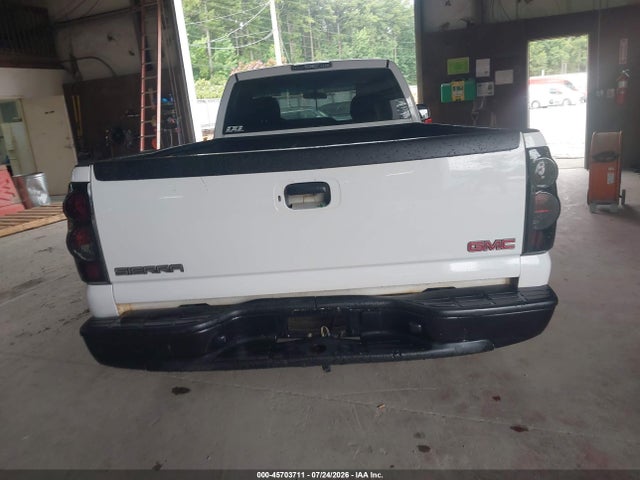 2001 Gmc Sierra 1500 Sl მანქანა იყიდება აუქციონზე, vin: 1GTEC14V81E108394, აუქციონის ნომერი: 45703711