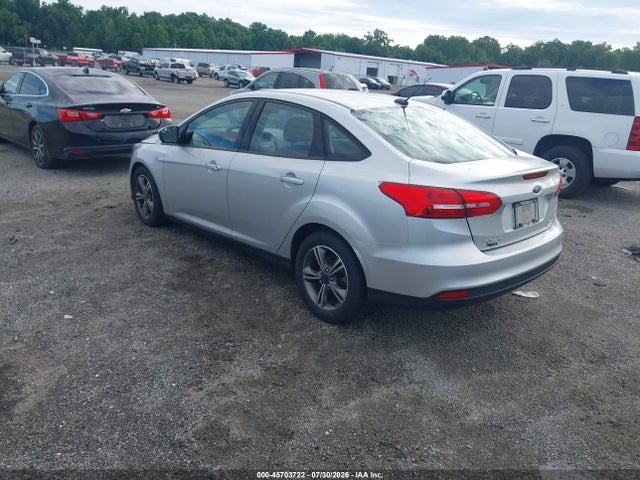 45703722 :رقم المزاد ، 1FADP3FE7HL266021 vin ، 2017 Ford Focus Se مزاد بيع