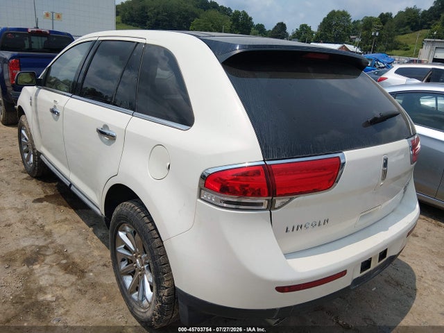 45703754 :رقم المزاد ، 2LMDJ8JKXDBL13445 vin ، 2013 Lincoln Mkx مزاد بيع