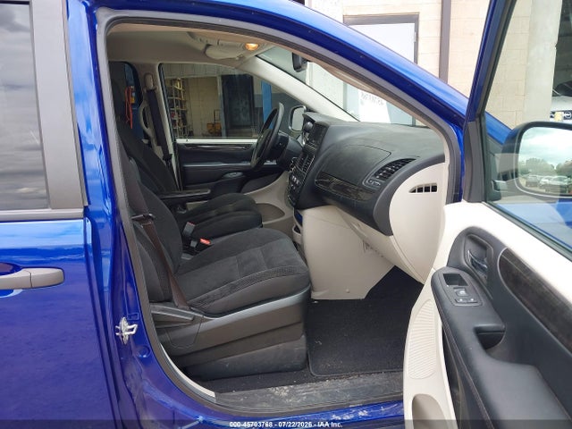 45703768 :رقم المزاد ، 2C4RDGBG5KR676550 vin ، 2019 Dodge Grand Caravan Se مزاد بيع
