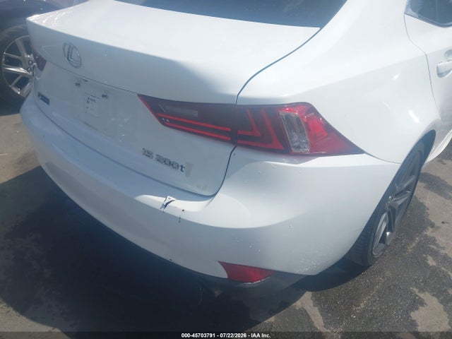 Aukcja sprzedaży 2016 Lexus Is 200t, vin: JTHBA1D27G5010558, numer aukcji: 45703791