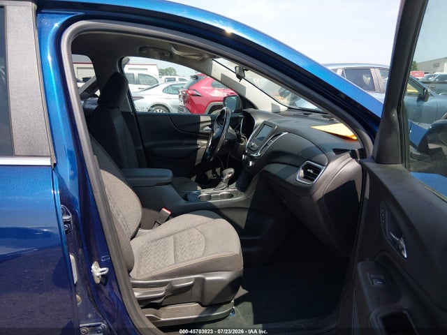 Продажа на аукционе авто 2022 Chevrolet Equinox Awd 2fl, vin: 3GNAXTEV9NL143584, номер лота: 45703823
