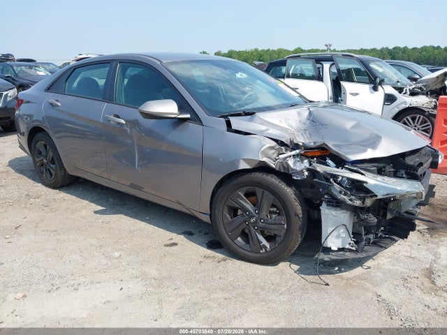 Продажа на аукционе авто 2021 Hyundai Elantra Sel, vin: KMHLM4AGXMU173877, номер лота: 45703840