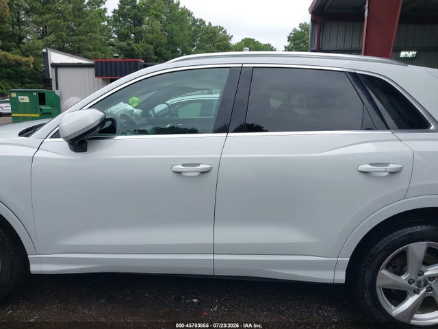 Aukcja sprzedaży 2020 Audi Q3 Premium 45 Tfsi Quattro Tiptronic, vin: WA1AECF36L1053979, numer aukcji: 45703855