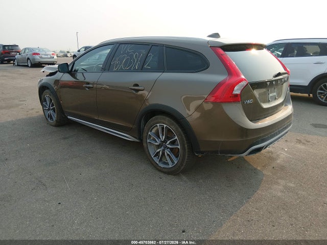 Aukcja sprzedaży 2016 Volvo V60 Cross Country T5, vin: YV4612HK7G1015072, numer aukcji: 45703862