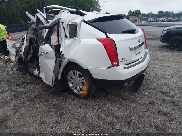 45703870 :رقم المزاد ، 3GYFNEE37FS532465 vin ، 2015 Cadillac Srx Luxury Collection مزاد بيع