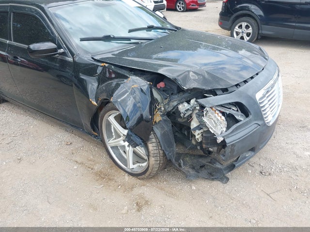 45703909 :رقم المزاد ، 2C3CCAAG1DH504438 vin ، 2013 Chrysler 300 Motown مزاد بيع