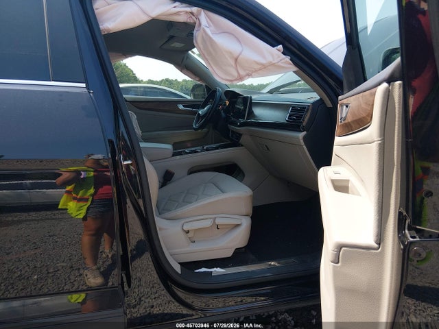 2024 Volkswagen Atlas 2.0t Se W/technology მანქანა იყიდება აუქციონზე, vin: 1V2WR2CA5RC558145, აუქციონის ნომერი: 45703946