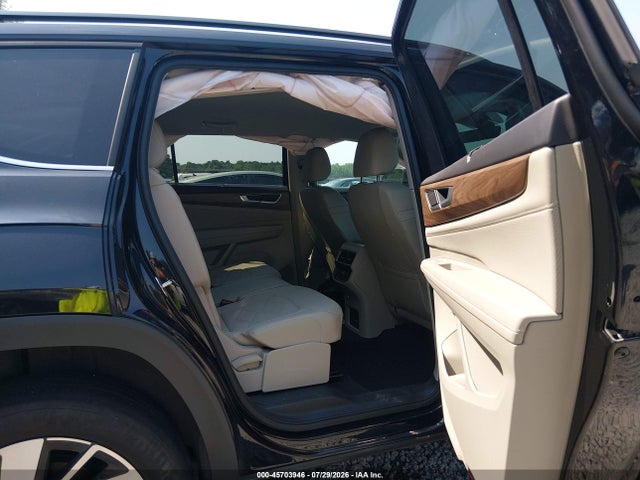2024 Volkswagen Atlas 2.0t Se W/technology მანქანა იყიდება აუქციონზე, vin: 1V2WR2CA5RC558145, აუქციონის ნომერი: 45703946