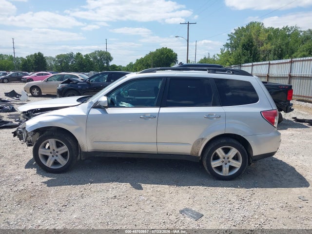 Продажа на аукционе авто 2010 Subaru Forester 2.5x Premium, vin: JF2SH6CC2AH905709, номер лота: 45703957