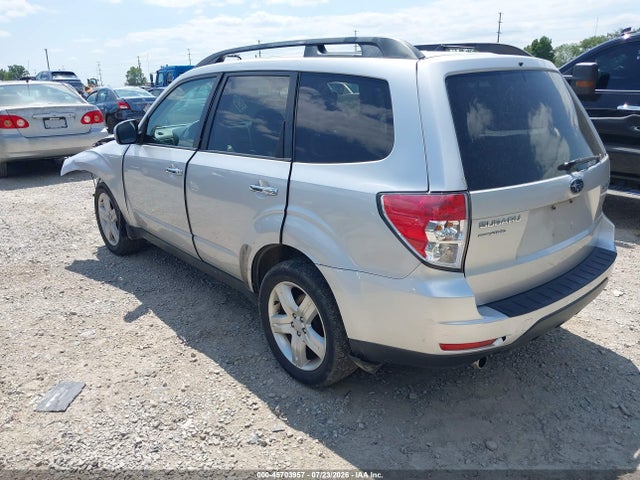 Продажа на аукционе авто 2010 Subaru Forester 2.5x Premium, vin: JF2SH6CC2AH905709, номер лота: 45703957