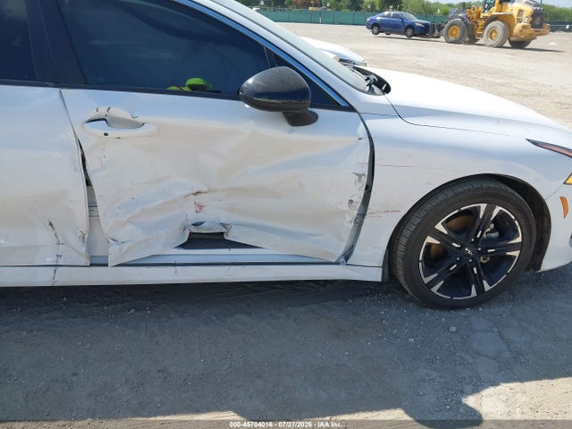 2024 Kia K5 Gt-line მანქანა იყიდება აუქციონზე, vin: 5XXG64J28RG237741, აუქციონის ნომერი: 45704016