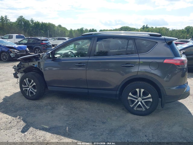 Toyota RAV4 LE 2016 JTMBFREV3GJ074971 Image 15