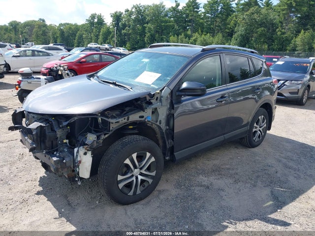 Toyota RAV4 LE 2016 JTMBFREV3GJ074971 Image 2