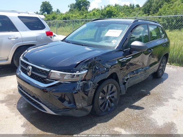 2022 Volkswagen Taos 1.5t S მანქანა იყიდება აუქციონზე, vin: 3VVDX7B28NM026579, აუქციონის ნომერი: 45704047