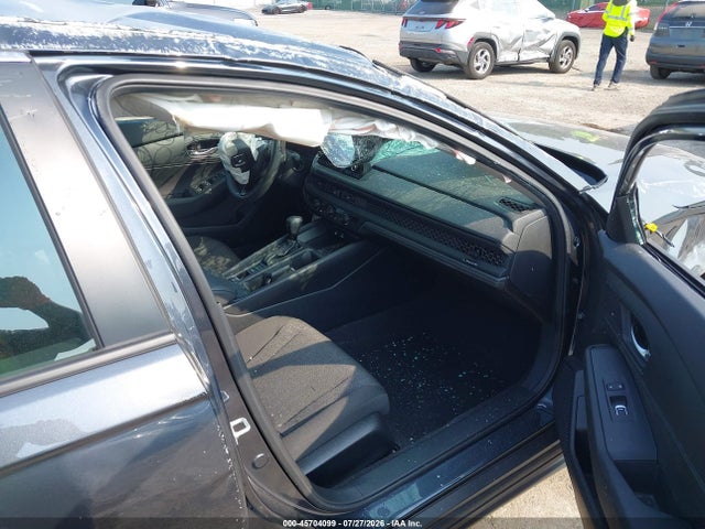 1HGCY1F22SA068237 Honda ACCORD LX