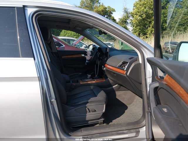 Продаж на аукціоні авто 2021 Audi Q5 Premium 45 Tfsi Quattro S Tronic, vin: WA1AAAFY6M2073222, номер лоту: 45704104