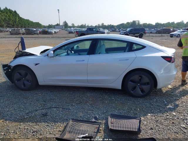 Tesla Model 3 Long Range/performance 2019 5YJ3E1EB8KF494594 Image 15