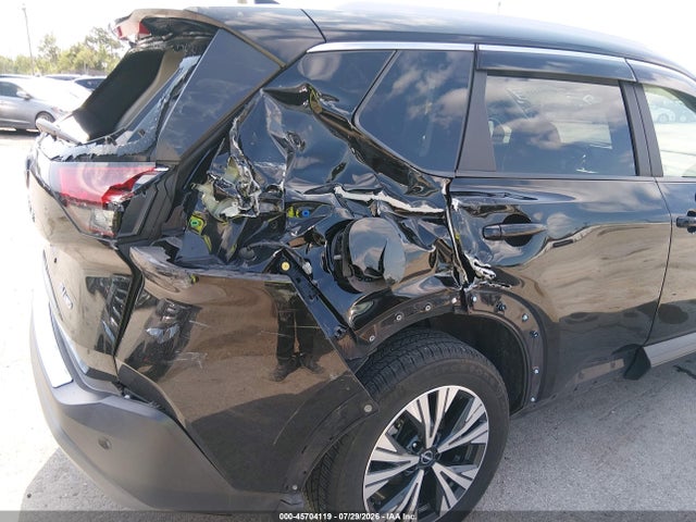 45704119 :رقم المزاد ، 5N1BT3BB7PC767249 vin ، 2023 Nissan Rogue Sv Intelligent Awd مزاد بيع