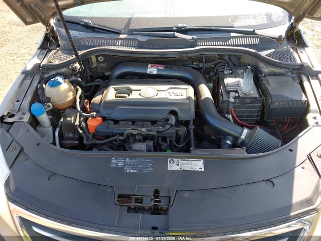 2010 Volkswagen Cc Sport მანქანა იყიდება აუქციონზე, vin: WVWMP7AN2AE549767, აუქციონის ნომერი: 45704125