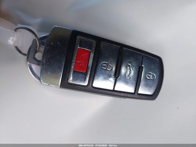 2010 Volkswagen Cc Sport მანქანა იყიდება აუქციონზე, vin: WVWMP7AN2AE549767, აუქციონის ნომერი: 45704125