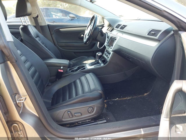 2010 Volkswagen Cc Sport მანქანა იყიდება აუქციონზე, vin: WVWMP7AN2AE549767, აუქციონის ნომერი: 45704125