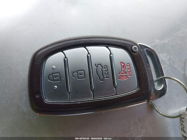KMHD84LF5HU148923 Hyundai Elantra Limited