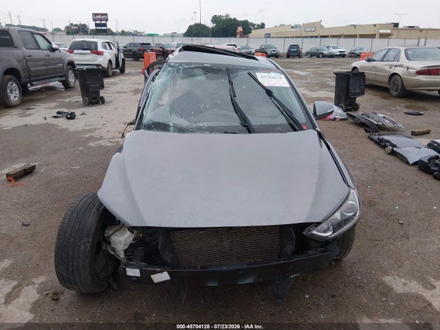 KMHD84LF5HU148923 Hyundai Elantra Limited
