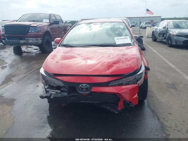 45704189 :رقم المزاد ، JTDEPRAE5LJ105213 vin ، 2020 Toyota Corolla Le مزاد بيع
