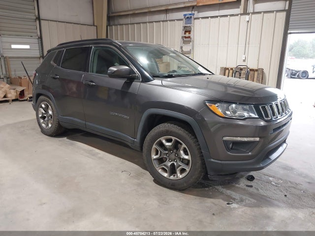 45704213 :رقم المزاد ، 3C4NJCBB4KT788886 vin ، 2019 Jeep Compass Latitude Fwd مزاد بيع