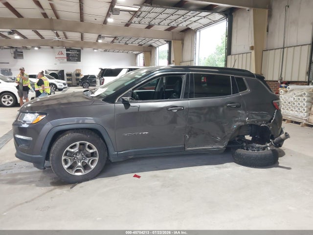 45704213 :رقم المزاد ، 3C4NJCBB4KT788886 vin ، 2019 Jeep Compass Latitude Fwd مزاد بيع